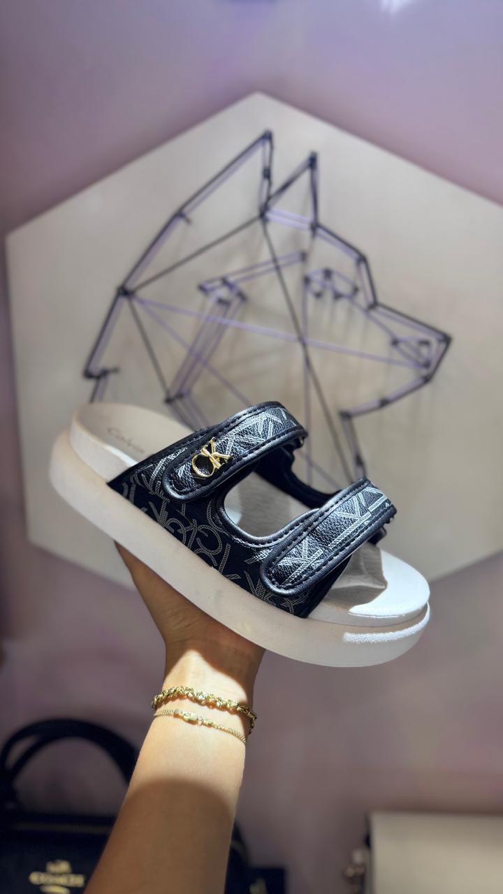 Sandalias